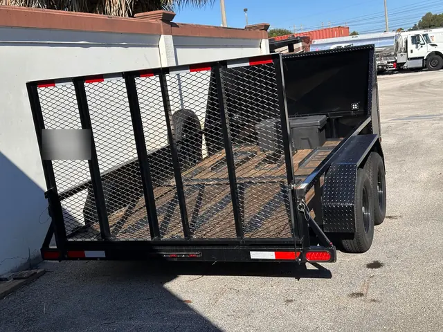 Rear mesh ramp gate of the 6x12 motorcycle trailer
